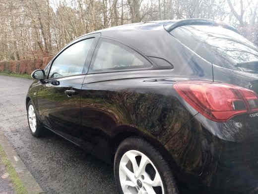 Driving Instructor Car With Good All Round Vision For Your Driving Lessons Driving Instructor Car With Good All Round Vision For Your Driving Lessons